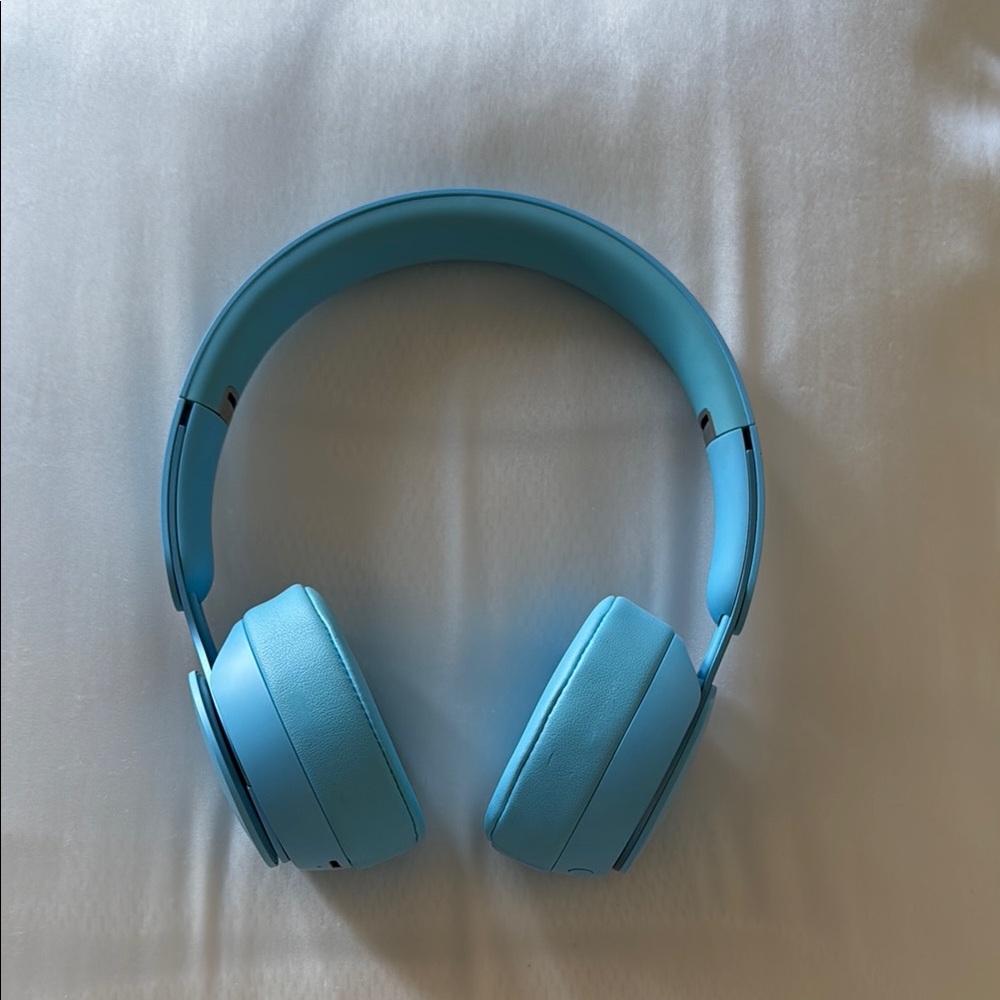 Beats Studio pro wireless blue headphones